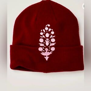 FP Movement Iconic Buti Beanie
Wine Pink OS